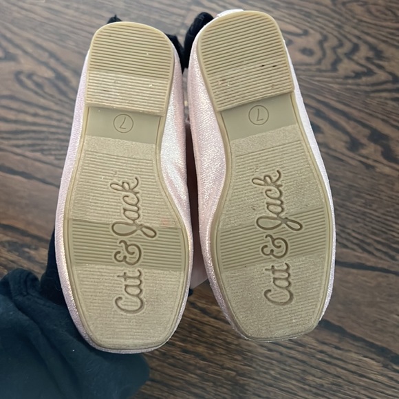 Cat and Jack shimmer ballet flat size 7 - Picture 2 of 2
